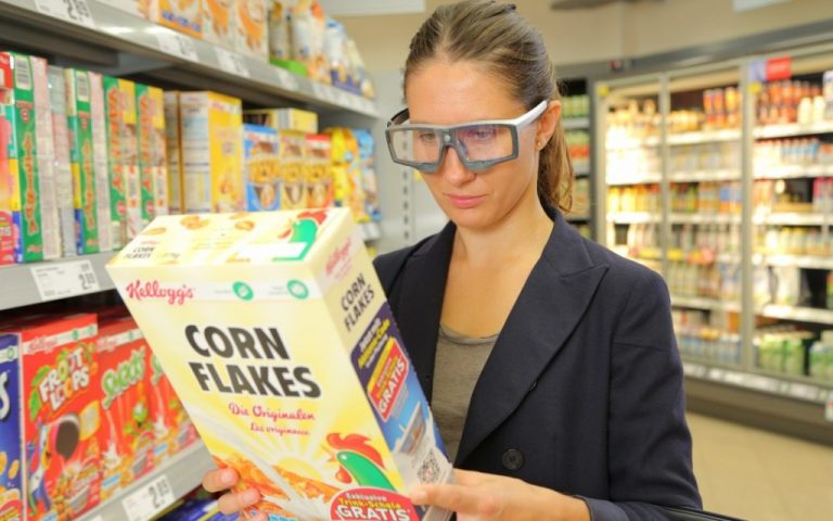 Things to consider about shopping and product review A woman standing in front of a store